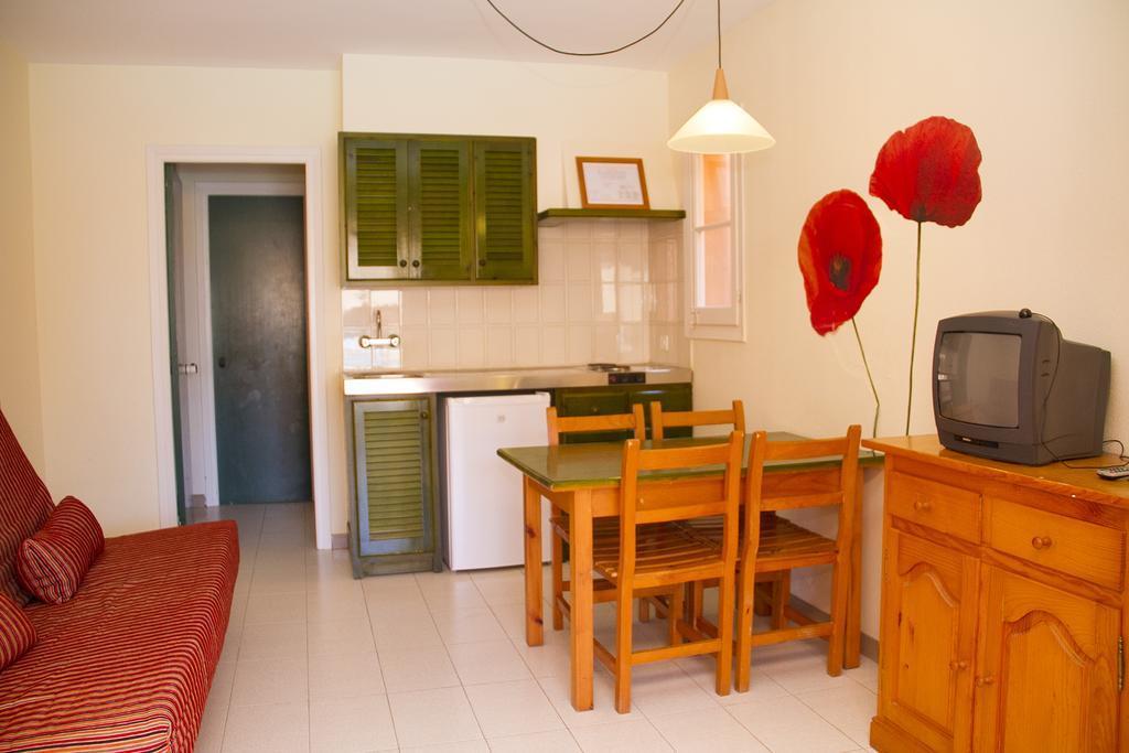 Grupoandria Aparthotel Club Andria ซิวตาเดญา ภายนอก รูปภาพ